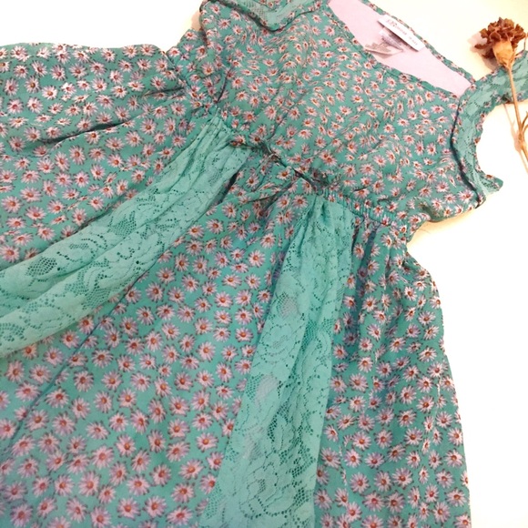 Bonnie Jean 🌹 Flower Girls Dress - Picture 2 of 8